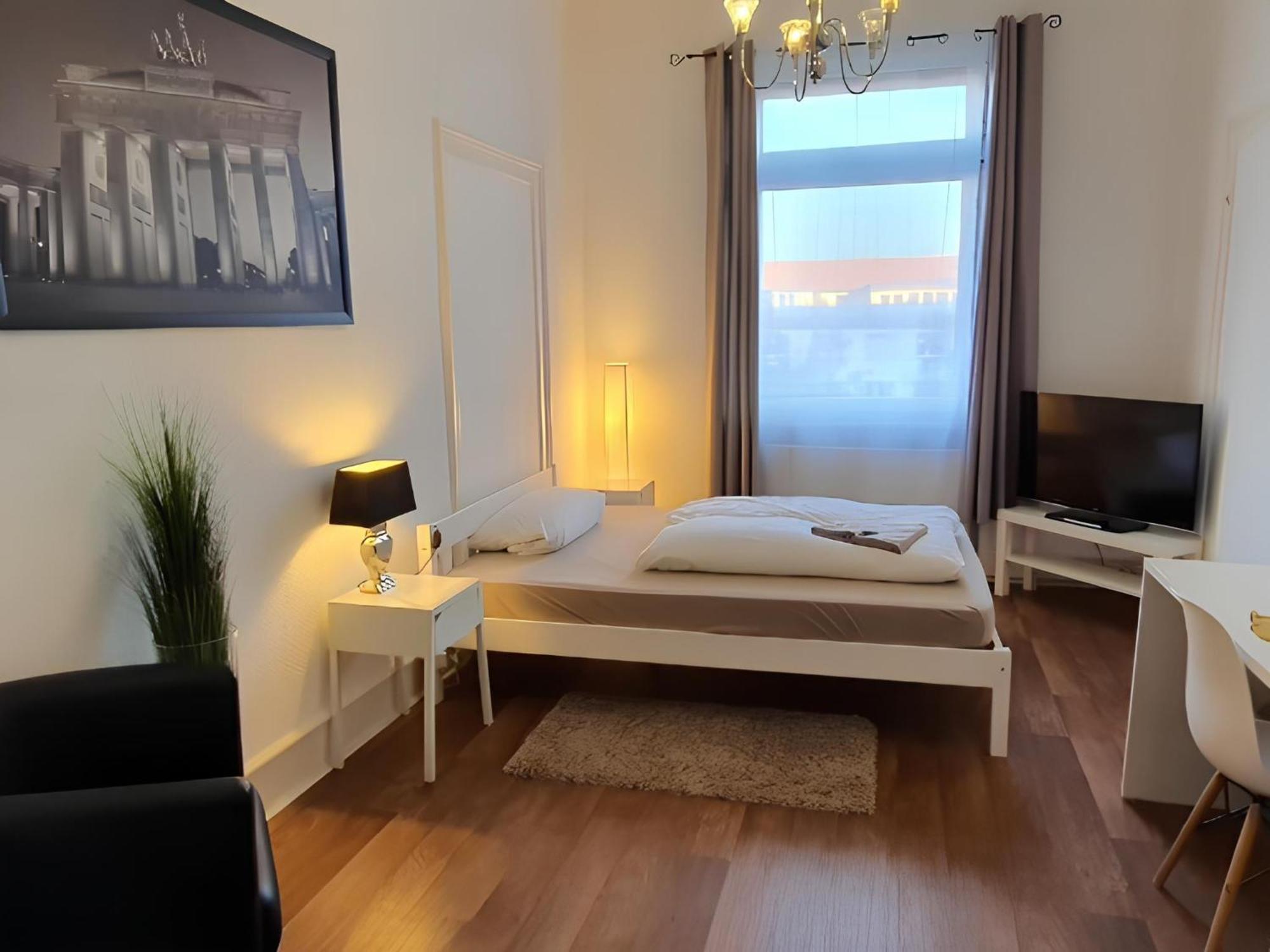 Homestay Colodging - Private & Kitchen