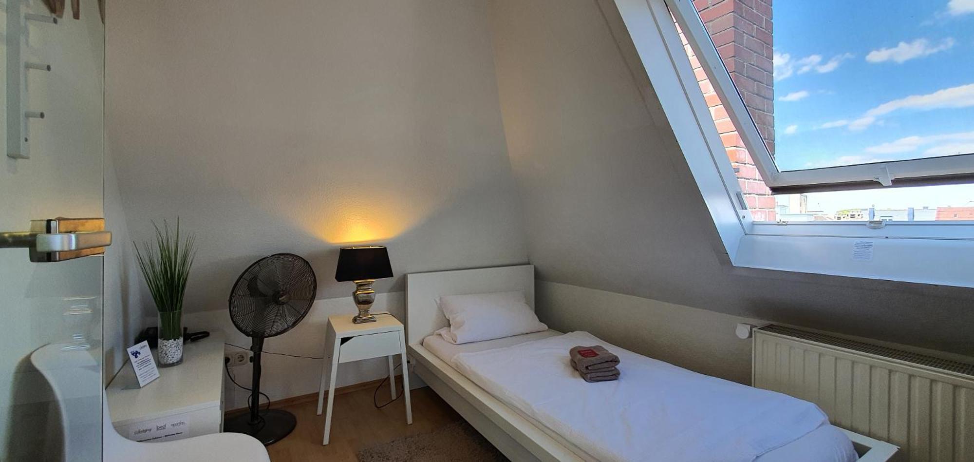 Colodging - Private & Kitchen Homestay *