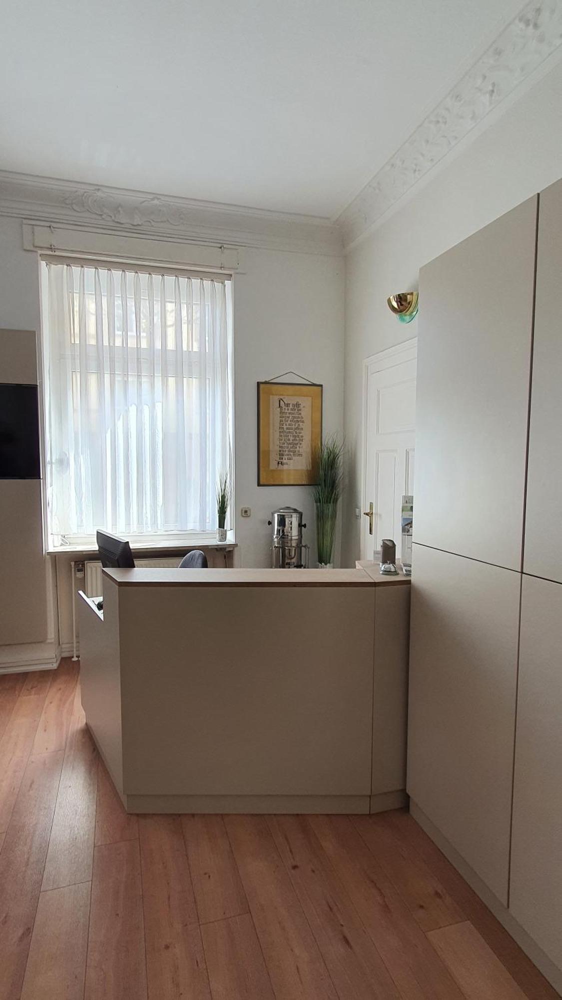 Colodging - Private & Kitchen *