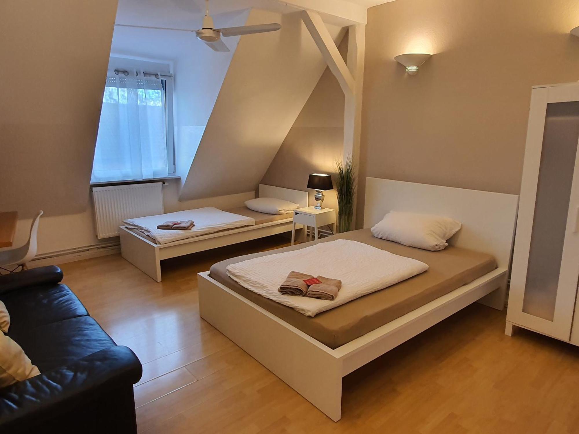 Homestay Colodging - Private & Kitchen Mannheim