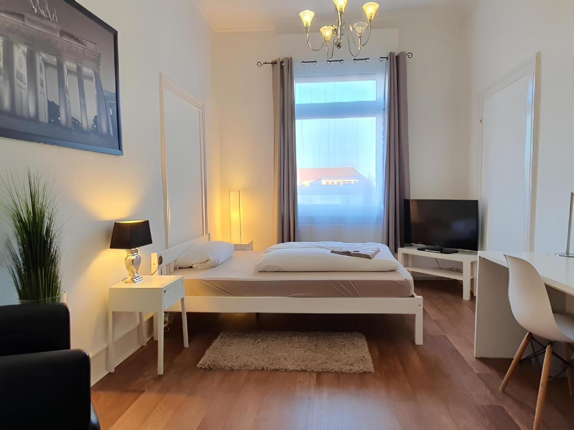 Homestay Colodging - Private & Kitchen